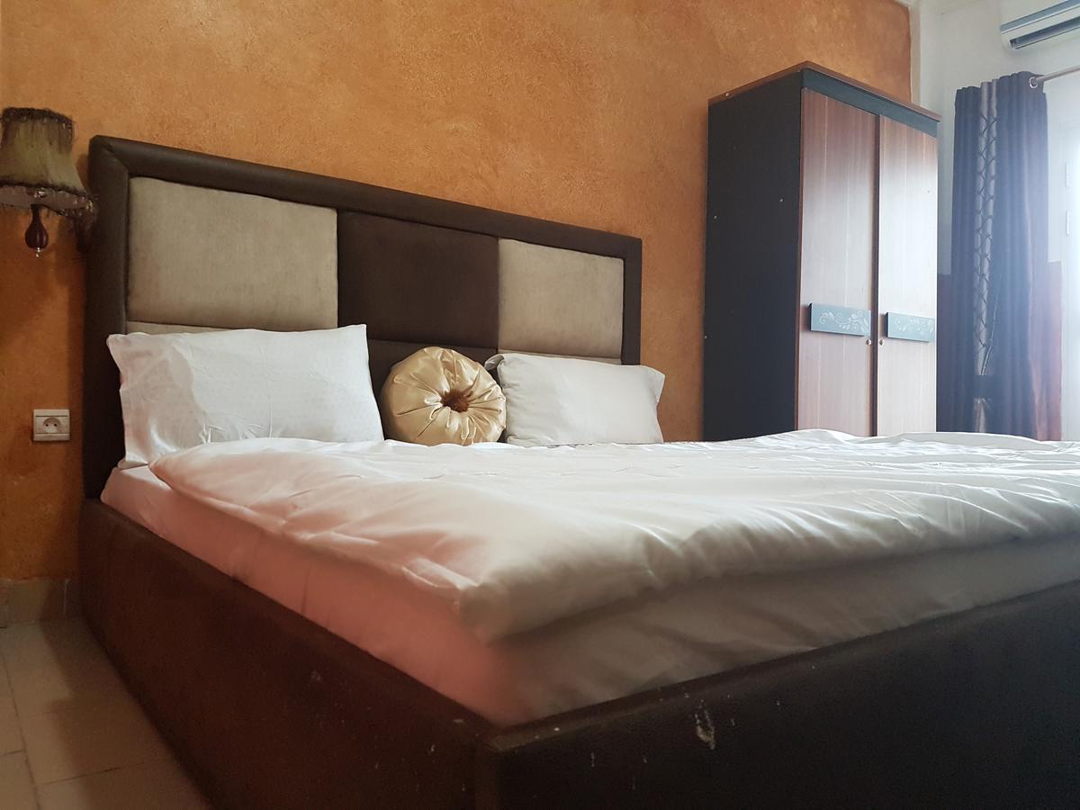 Novo Hotel Бразавил Екстериор снимка