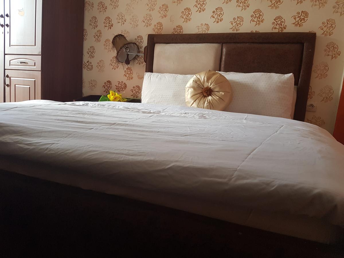 Novo Hotel Бразавил Екстериор снимка