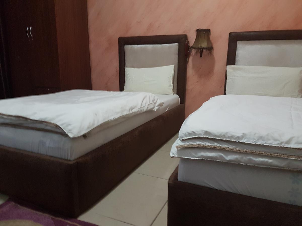 Novo Hotel Бразавил Екстериор снимка