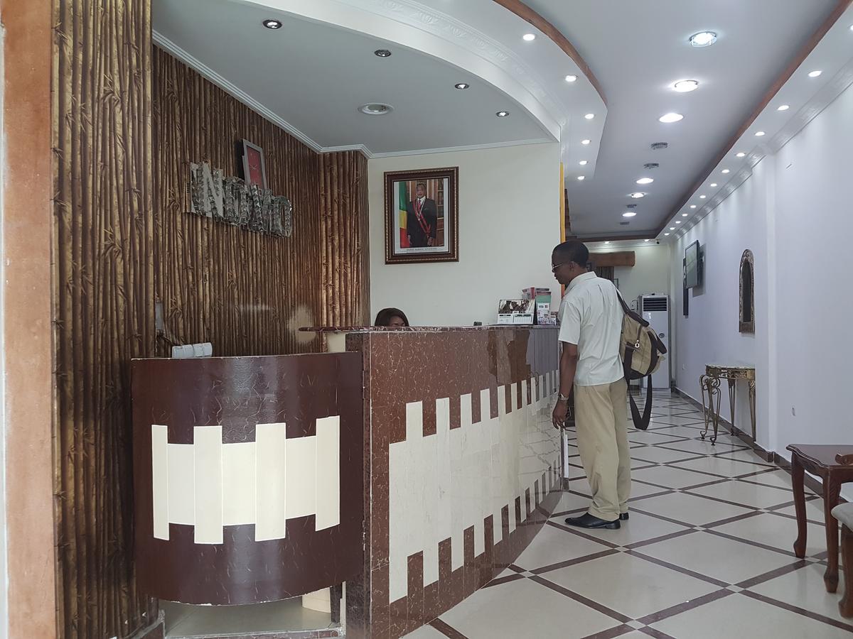 Novo Hotel Бразавил Екстериор снимка